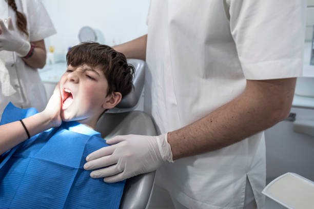 Best Emergency Root Canal Treatment in Old Greenwich, CT